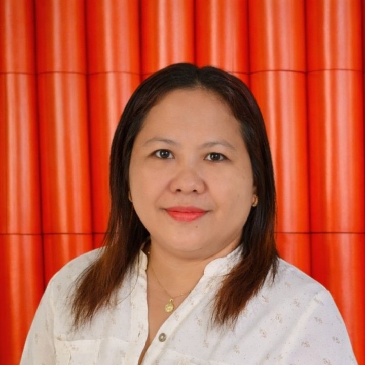 Mary Empeynado, Sales Development Representative at Get Custom Christmas Ornaments